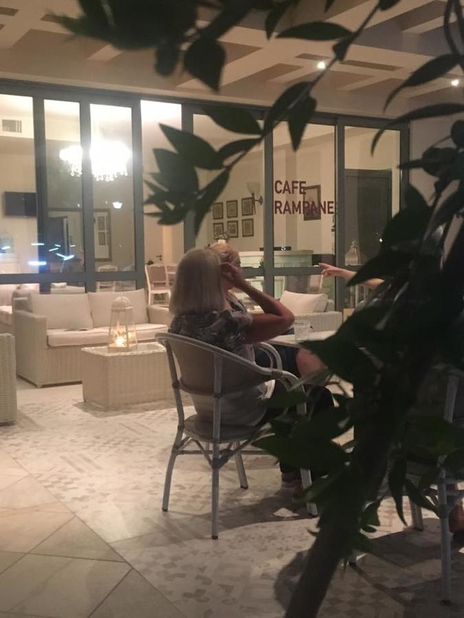 Costa Rampane Hotel Plítra Buitenkant foto